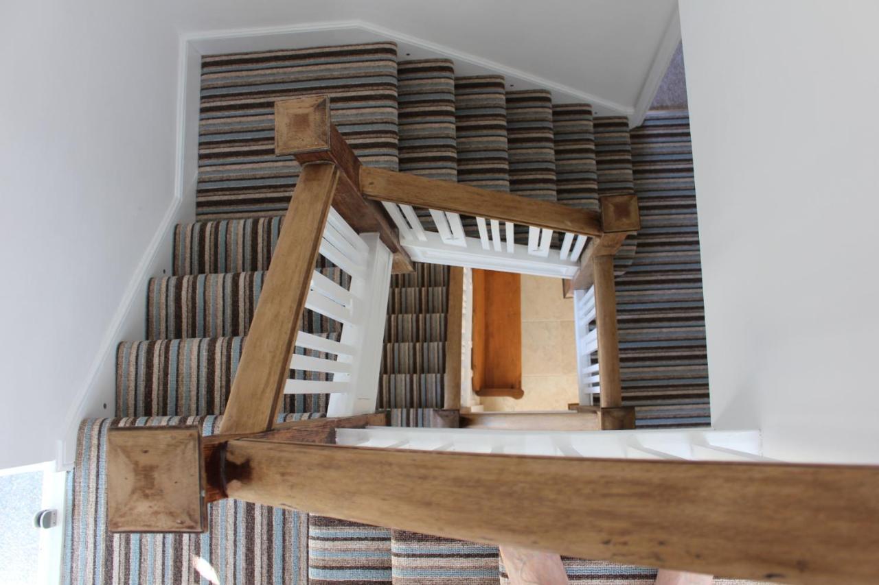 Cippinstone Villa Newport  Exterior foto